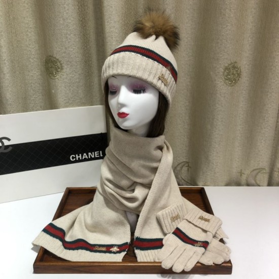Replica Classic Cashmere Jacquard Sciarpa e Cappello Beige