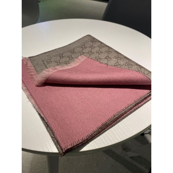 Replica Sciarpa in cashmere jacquard con motivo GG 23 x 180 Rosa Replica Sciarpa in cashmere jacquard con motivo GG 23 x 180 Rosa