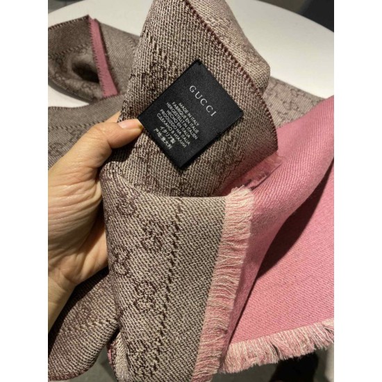 Replica Sciarpa in cashmere jacquard con motivo GG 23 x 180 Rosa Replica Sciarpa in cashmere jacquard con motivo GG 23 x 180 Rosa